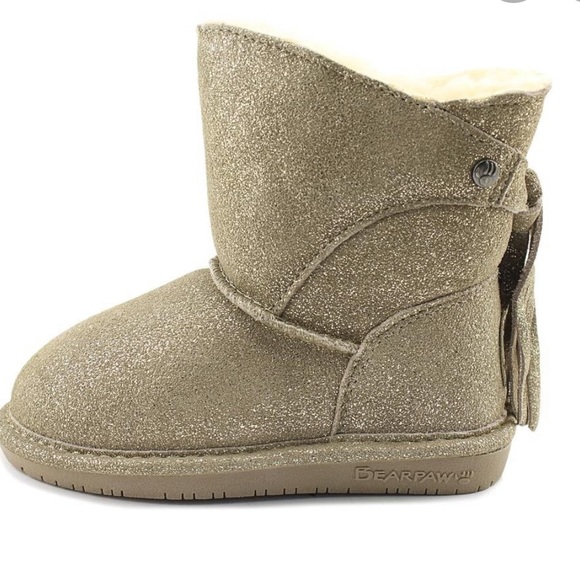 BearPaw Other - BEARPAW Mia Youth Pewter Distressed Boot
